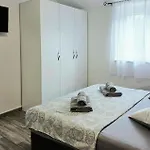 بيت للعطل Luxurious In باشْكا